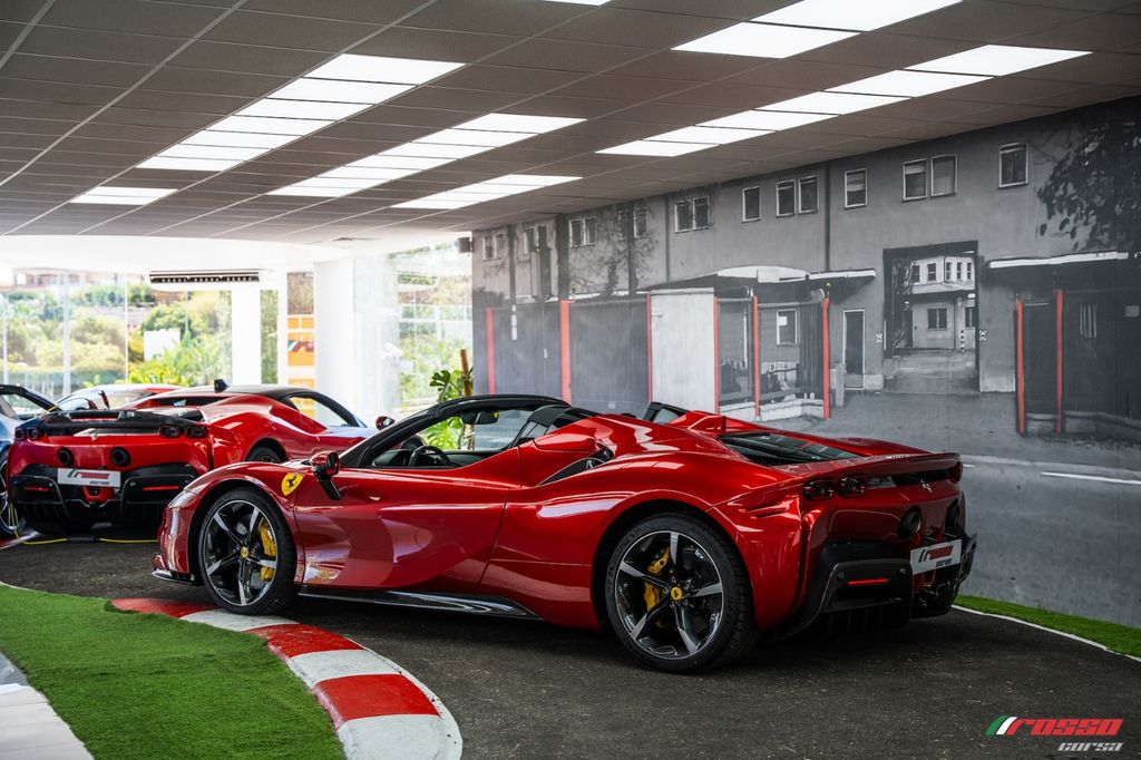 Ferrari SF90 2024