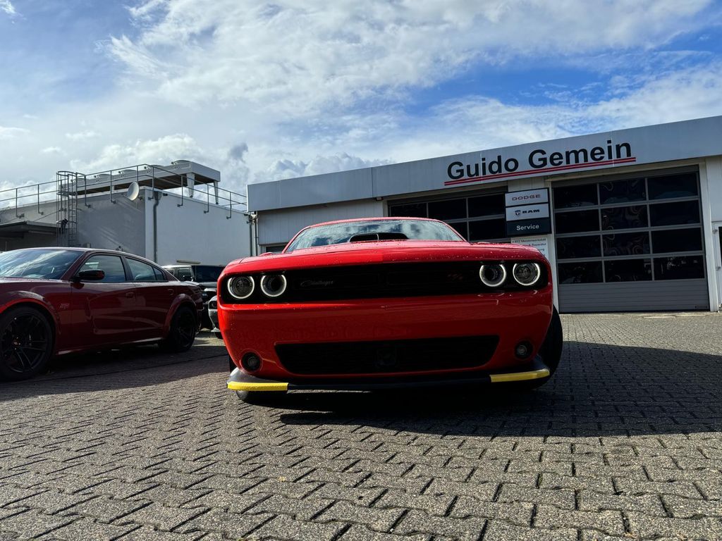 Dodge Challenger 2023