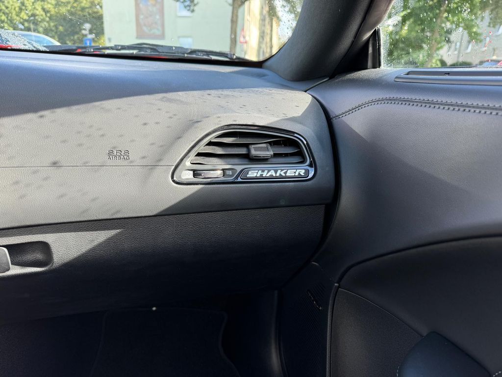 Dodge Challenger 2023