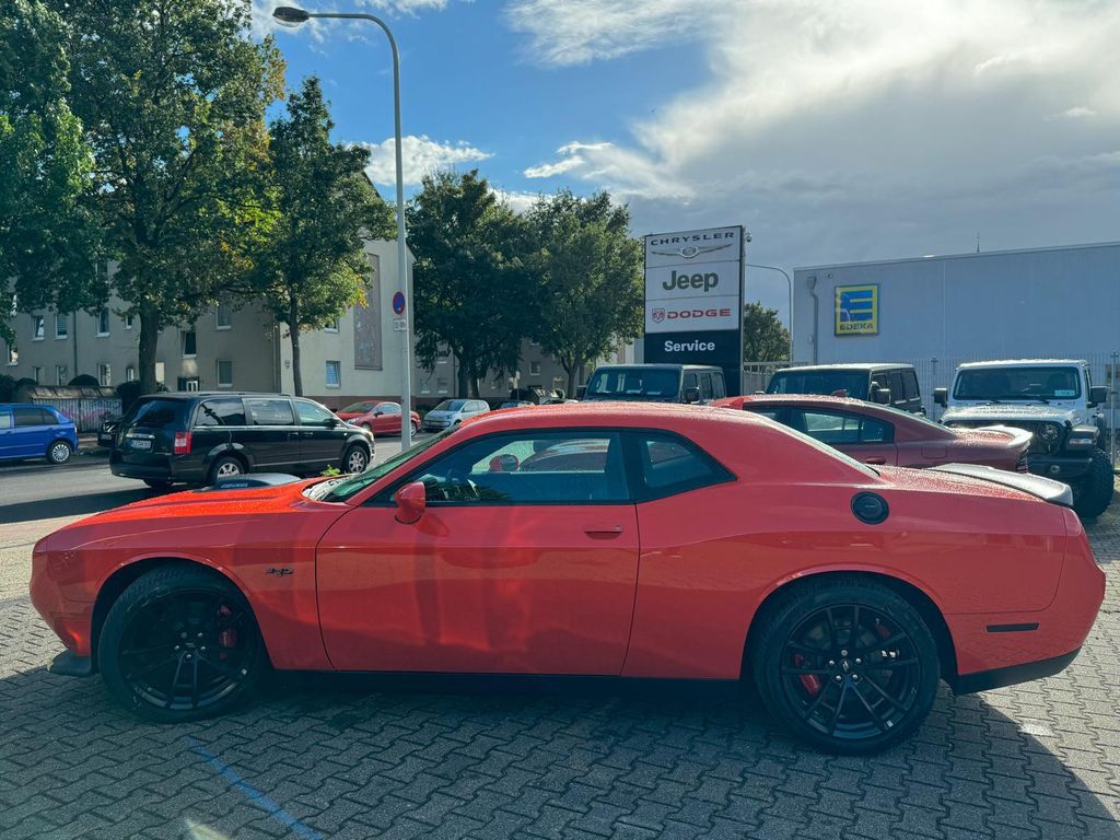 Dodge Challenger 2023