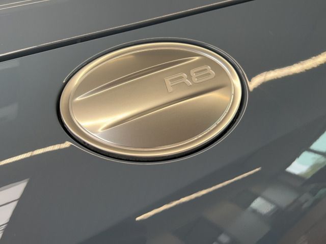 Audi R8 2024