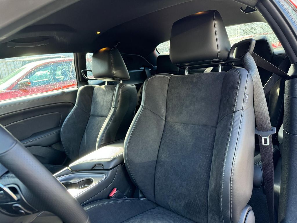 Dodge Challenger 2023