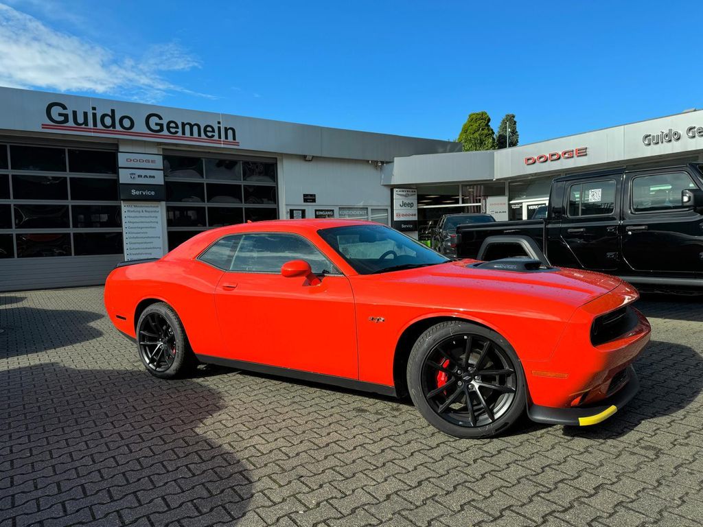 Dodge Challenger 2023