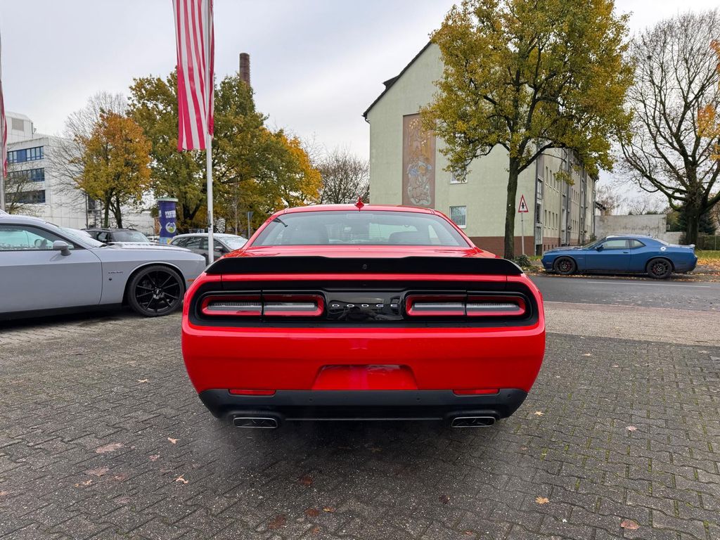 Dodge Challenger 2023