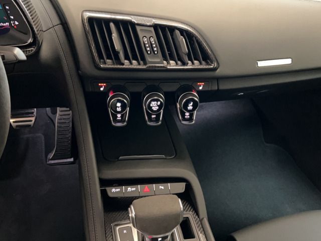 Audi R8 2024