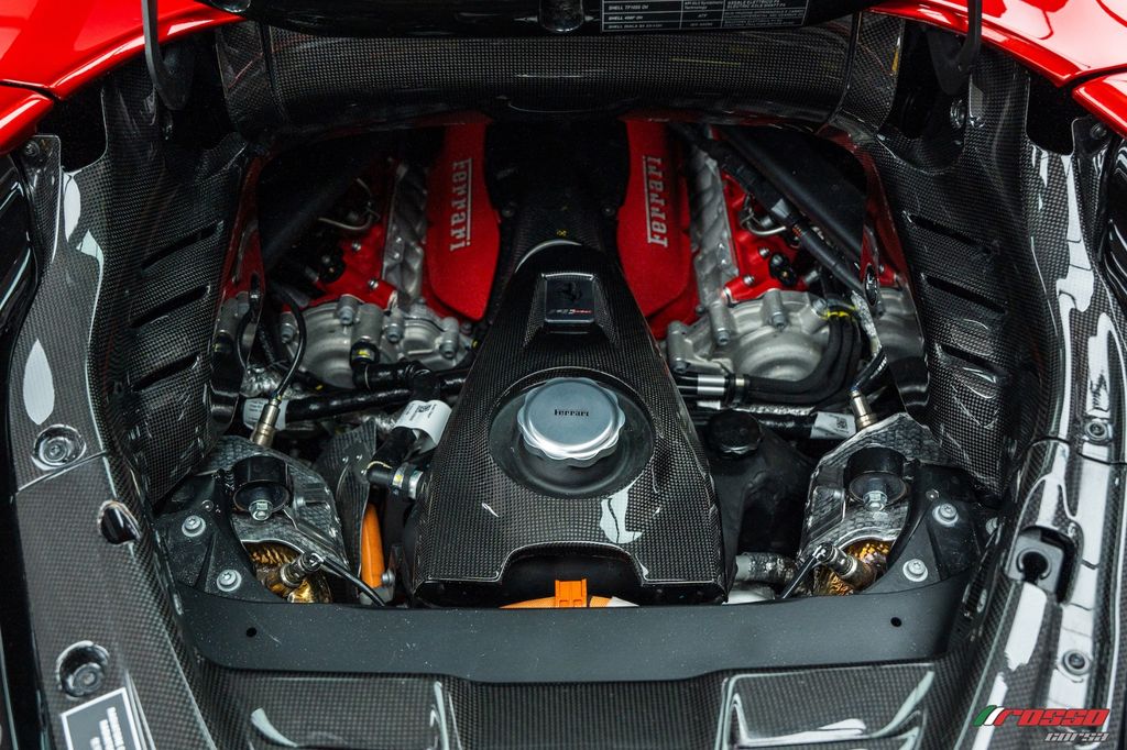 Ferrari SF90 2024