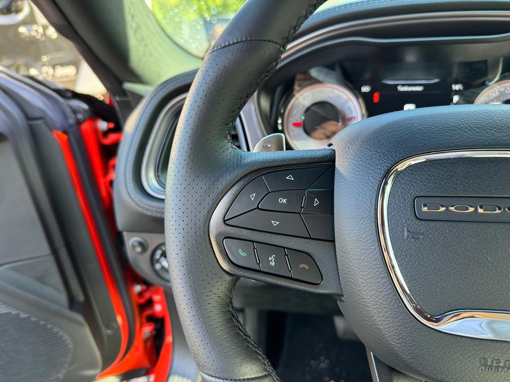 Dodge Challenger 2023