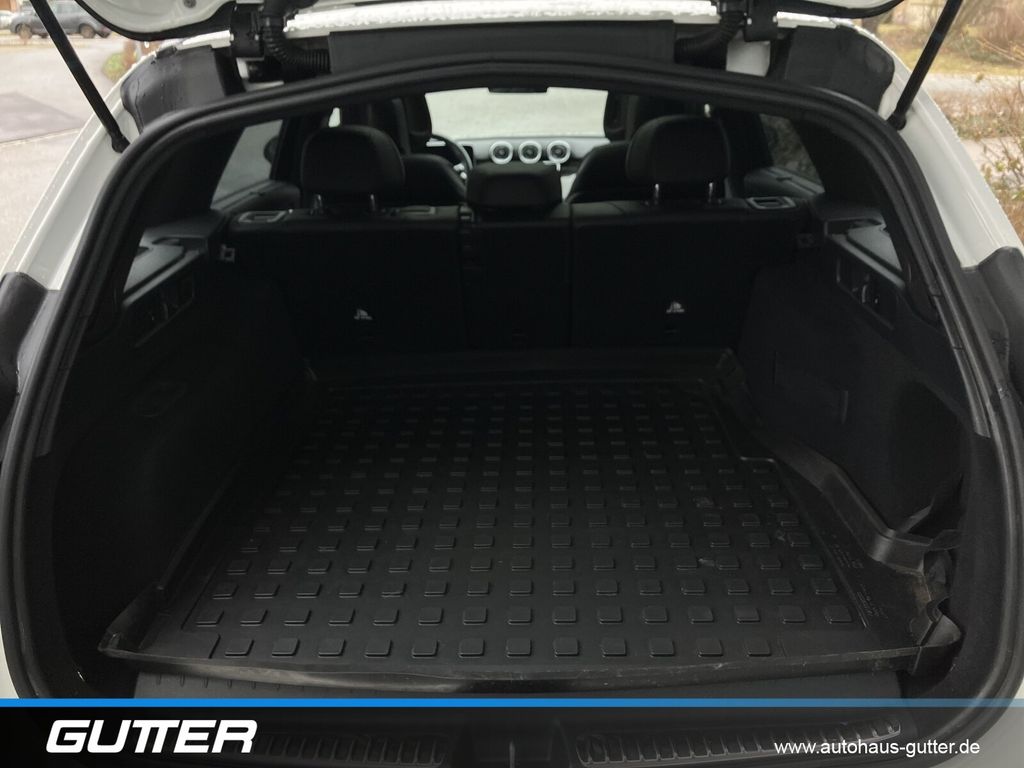 Mercedes-Benz C 300 2022