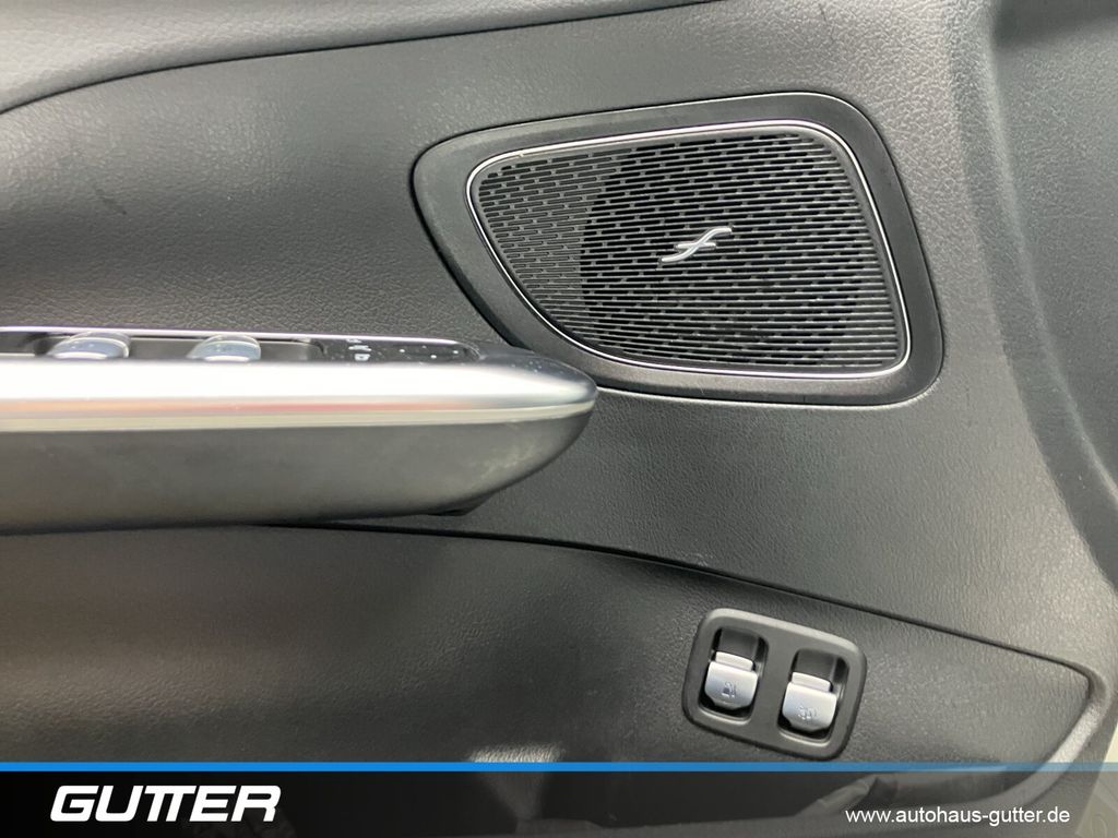 Mercedes-Benz C 300 2022