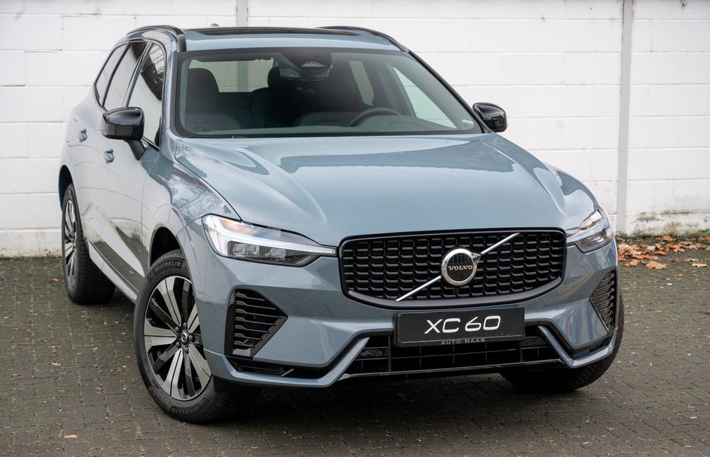 Volvo XC60 2022