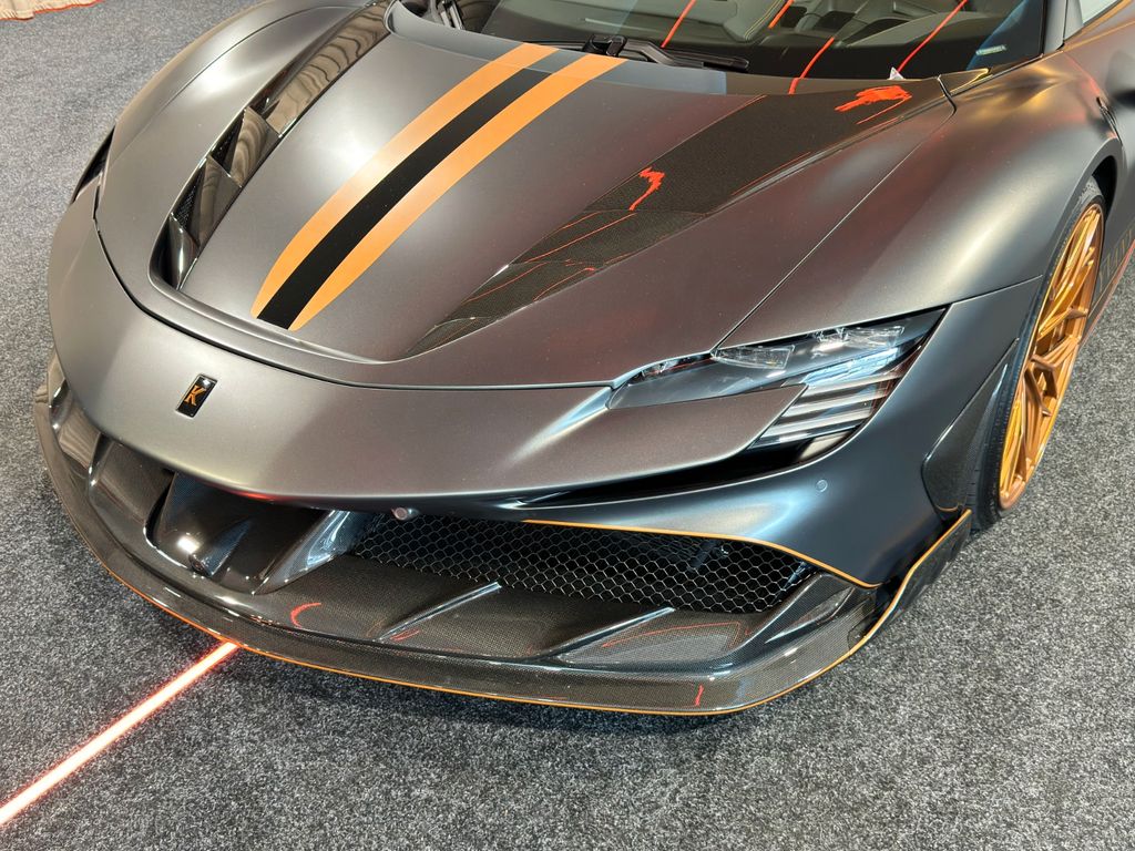 Ferrari SF90 2023