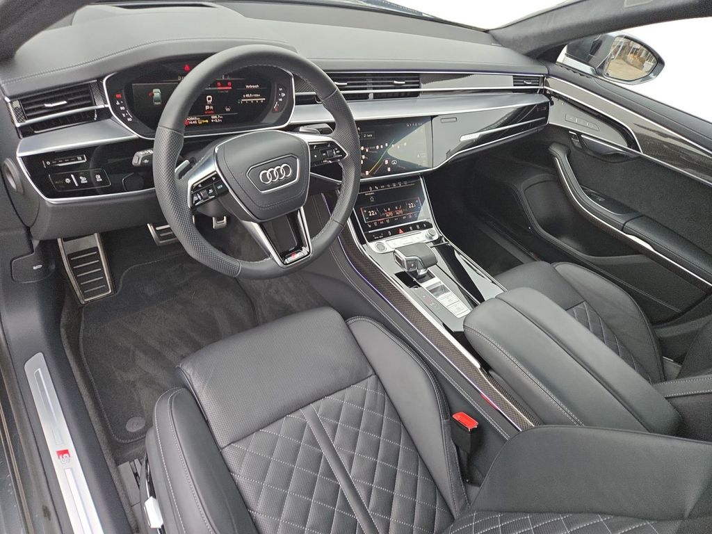 Audi A8 2023