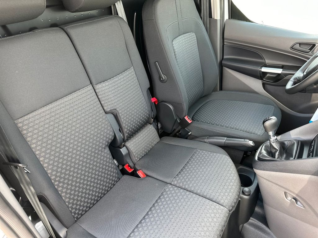 Ford Transit Connect 2023