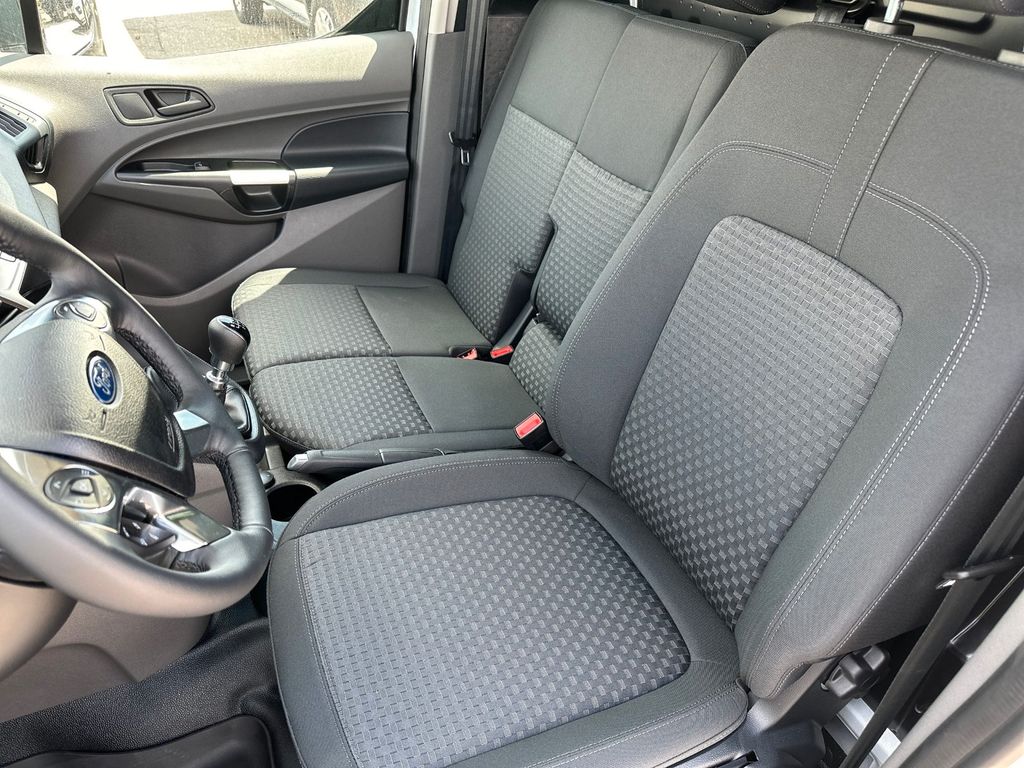 Ford Transit Connect 2023