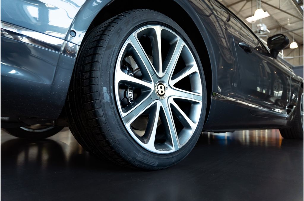 Bentley Continental GT 2020