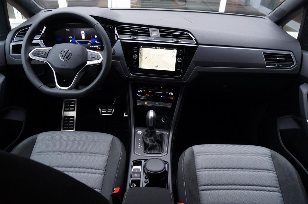 Volkswagen Touran 2024