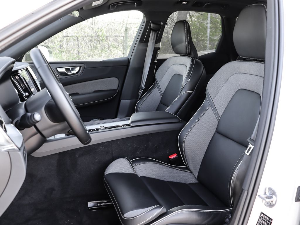 Volvo XC60 2023