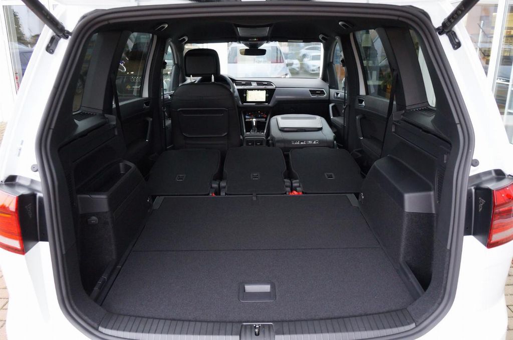 Volkswagen Touran 2024