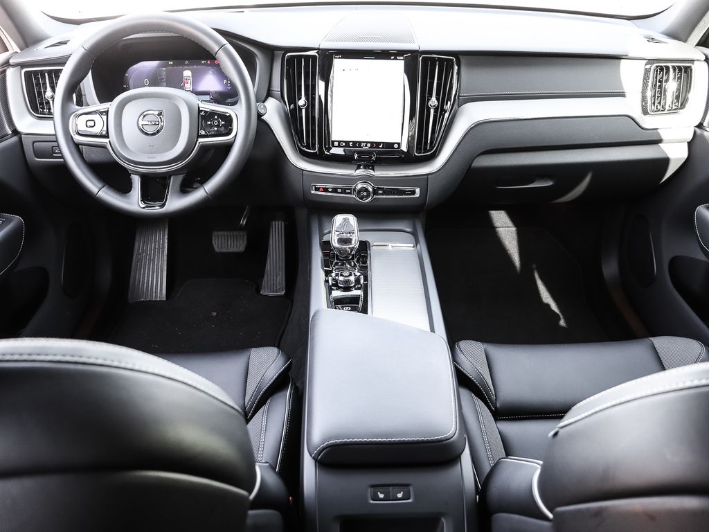 Volvo XC60 2023