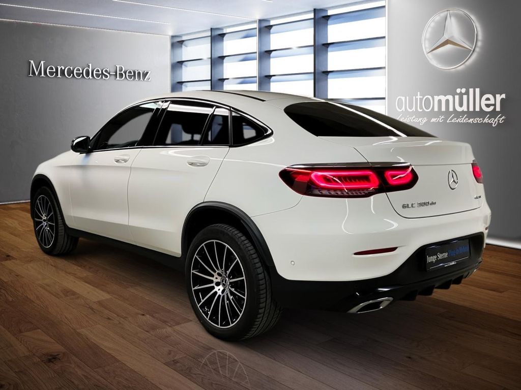 Mercedes-Benz GLC 300 2021