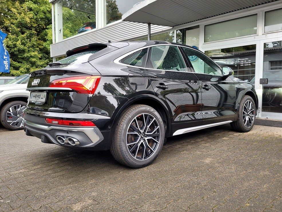 Audi SQ5 2022