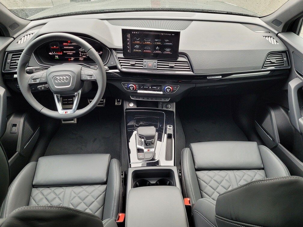 Audi SQ5 2022