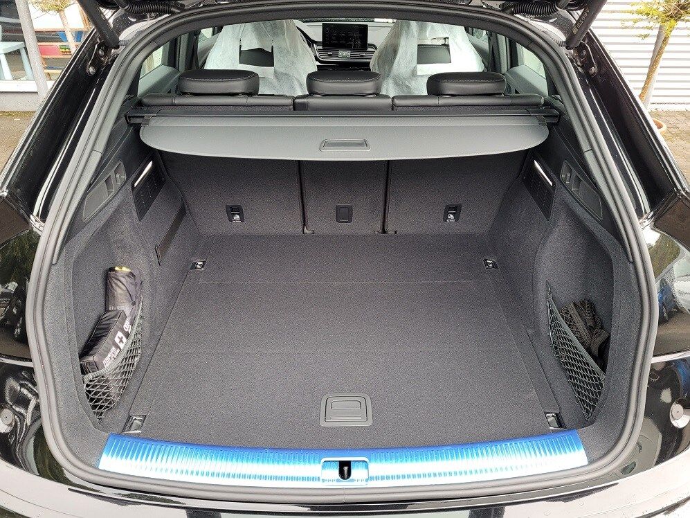 Audi SQ5 2022