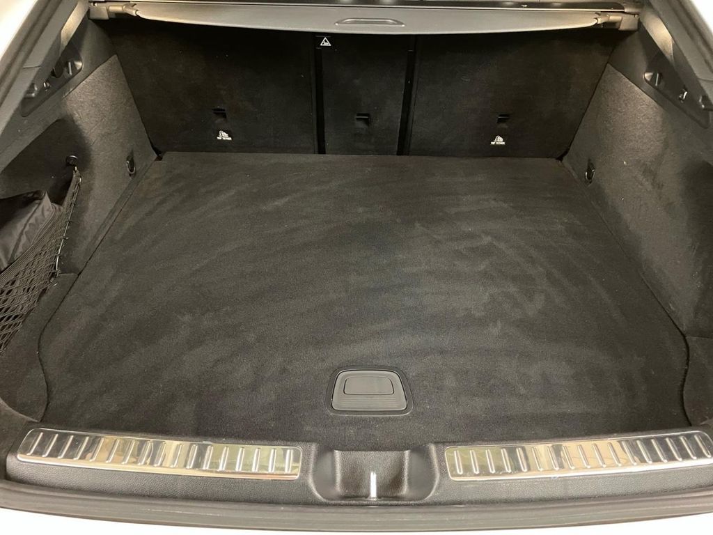 Mercedes-Benz GLC 300 2021