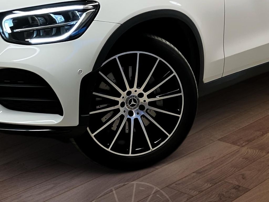 Mercedes-Benz GLC 300 2021