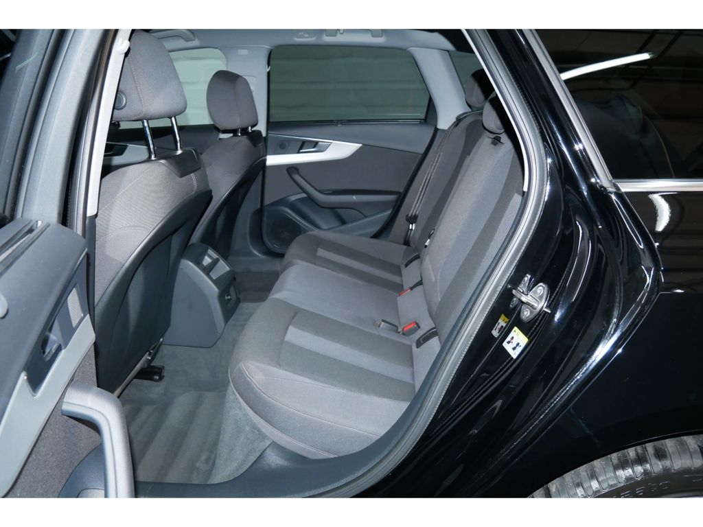 Audi A4 2022