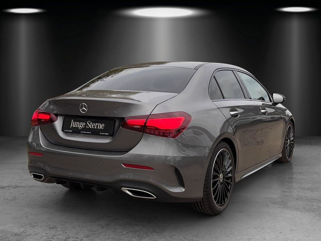 Mercedes-Benz A 220 2024