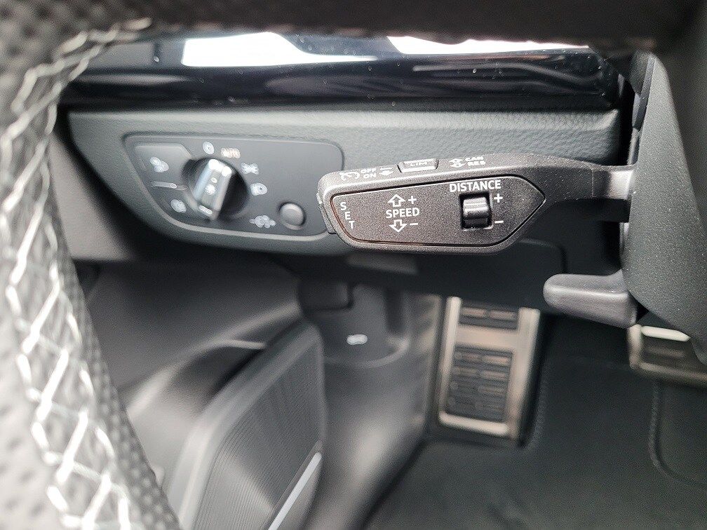 Audi SQ5 2022