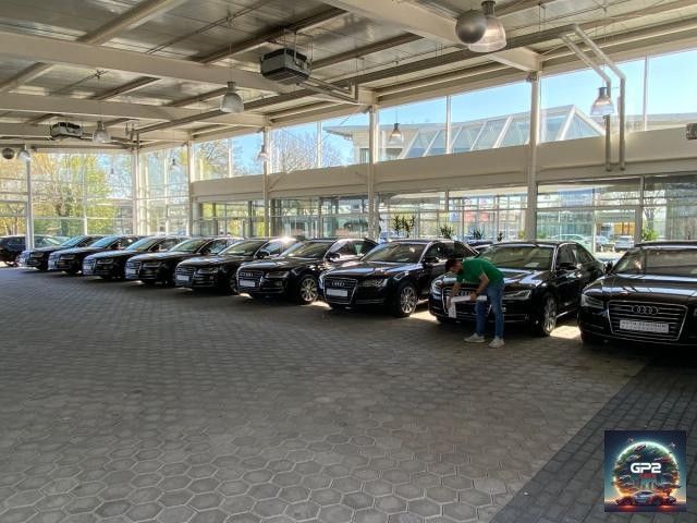 Audi A8 2016