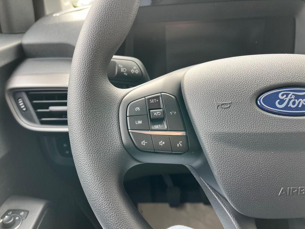 Ford Transit Courier 2025