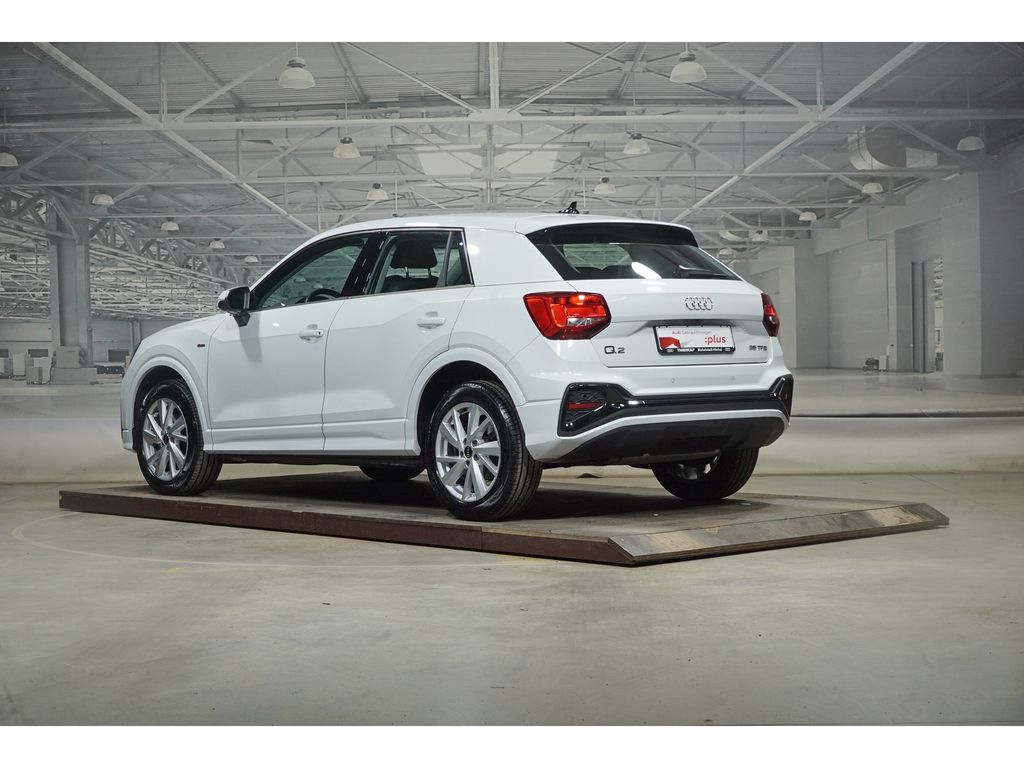 Audi Q2 2024