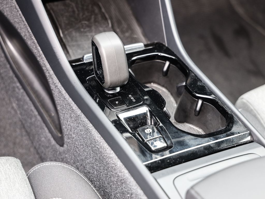 Volvo XC40 2023