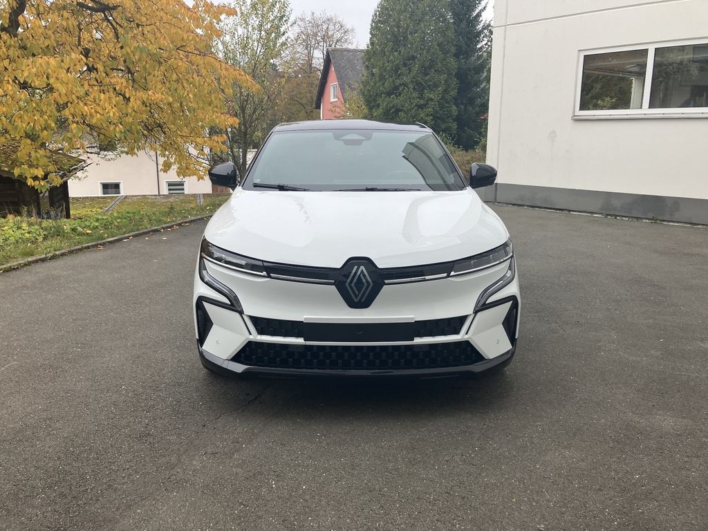 Renault Megane E-TECH 2024