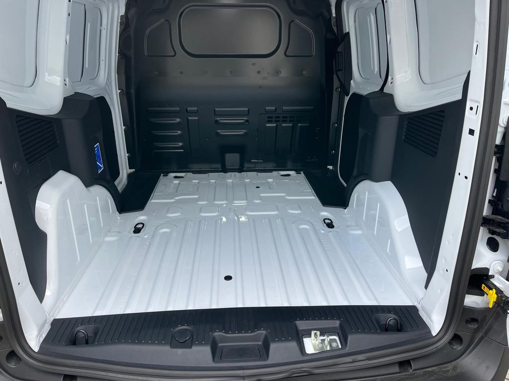 Ford Transit Courier 2025