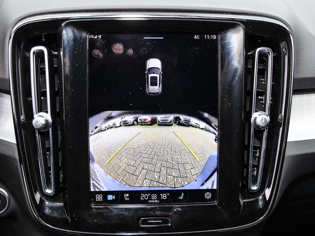 Volvo XC40 2023