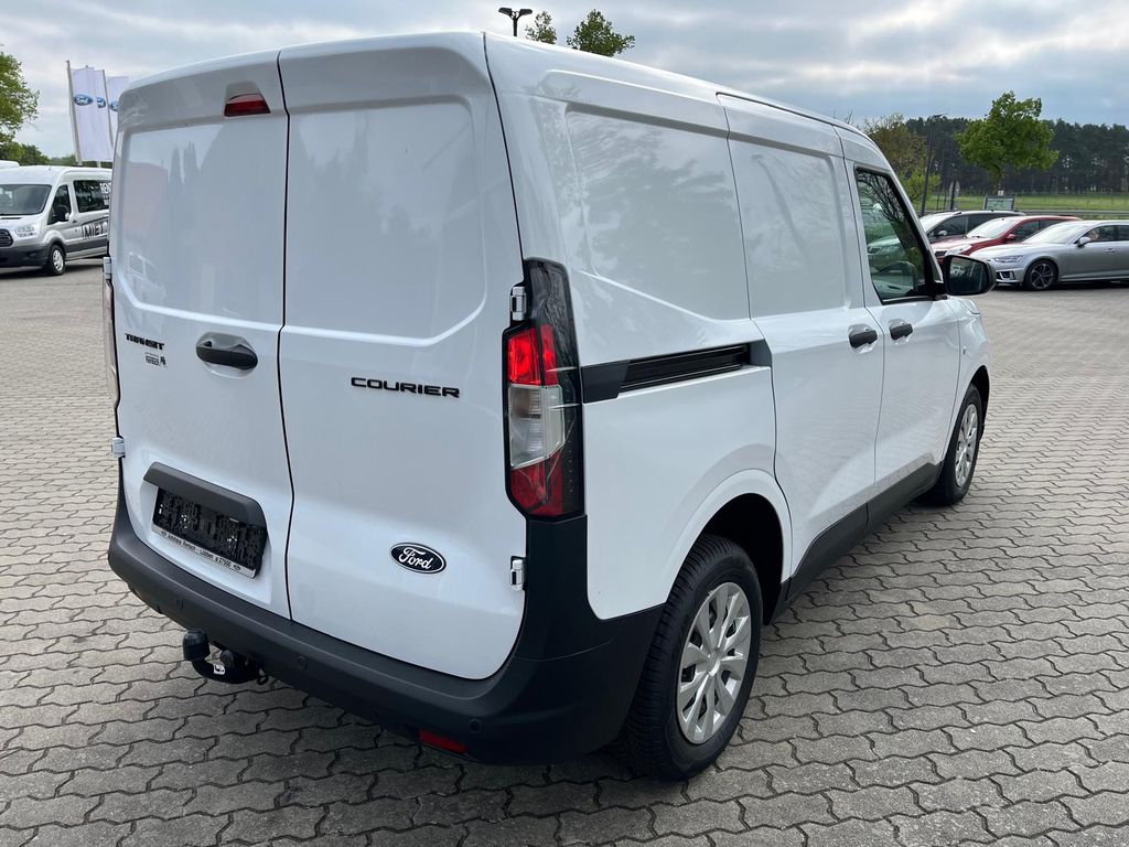 Ford Transit Courier 2025