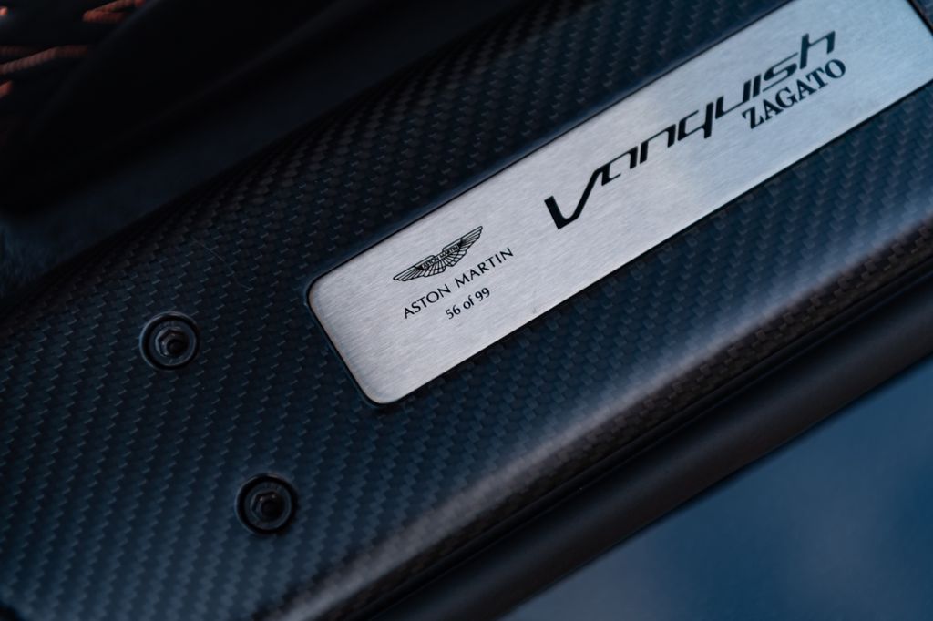 Aston Martin Vanquish 2019