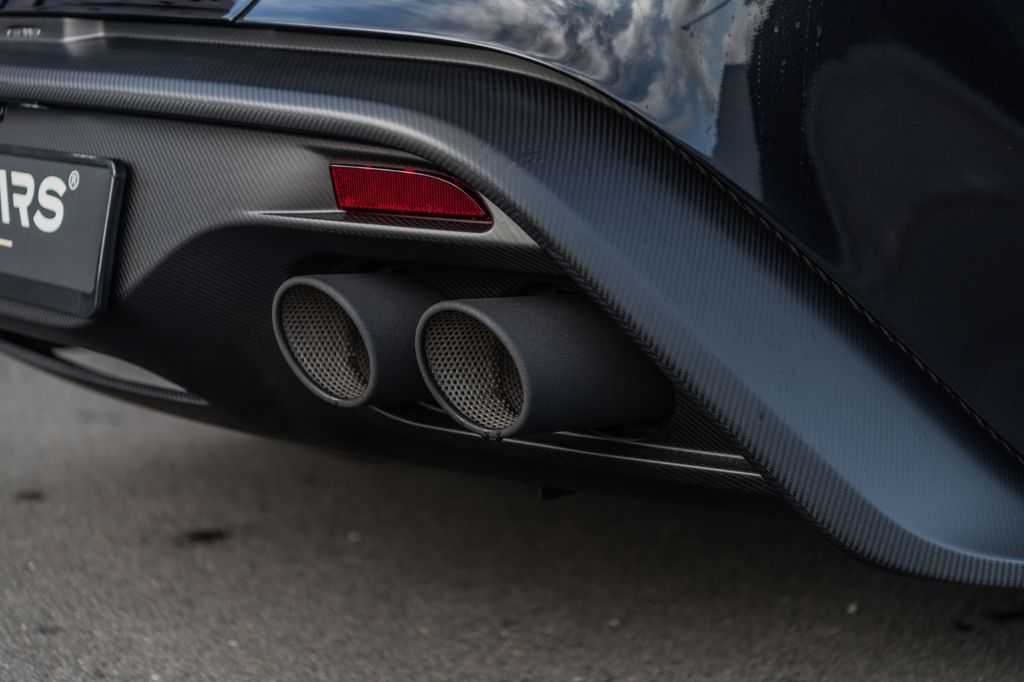 Aston Martin Vanquish 2019