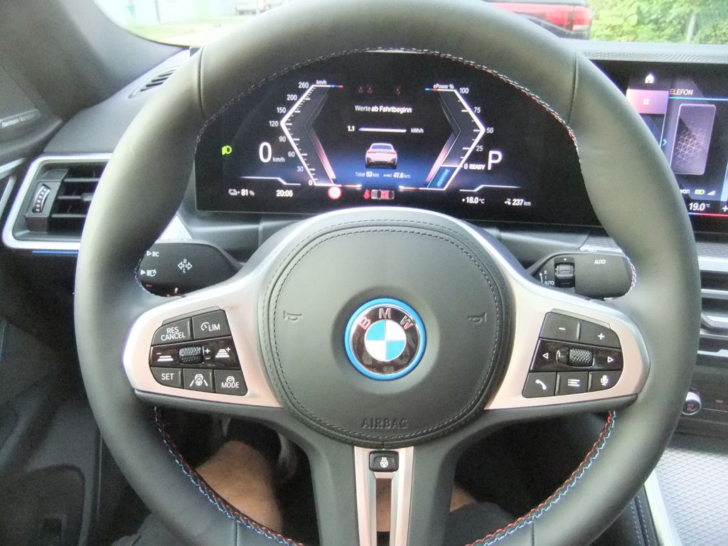 BMW i4 2022