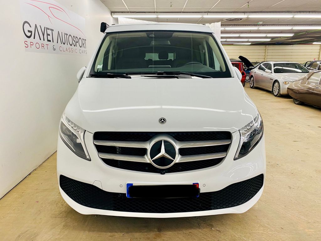 Mercedes-Benz 220 2022