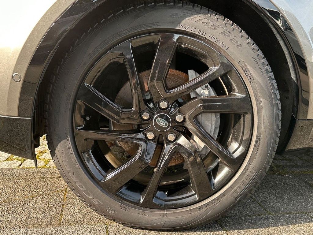 Land Rover Discovery 2022