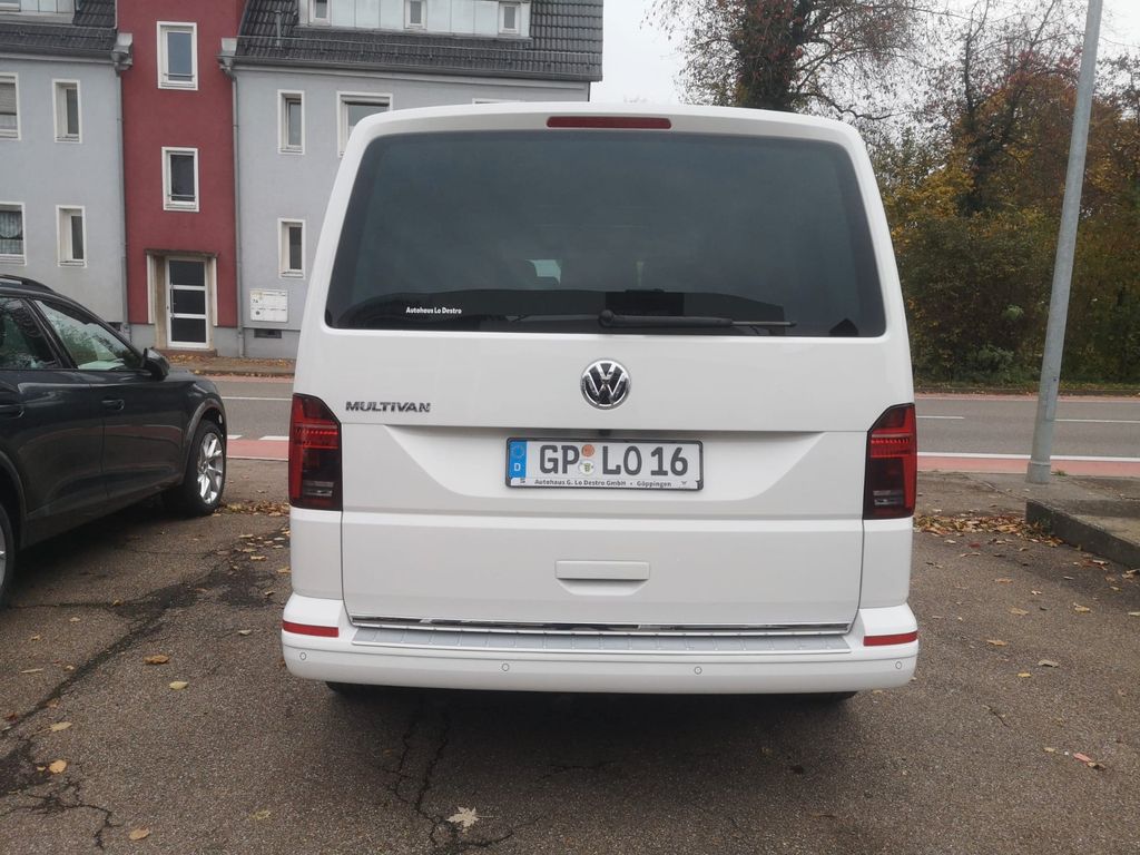 Volkswagen T6 Multivan 2022