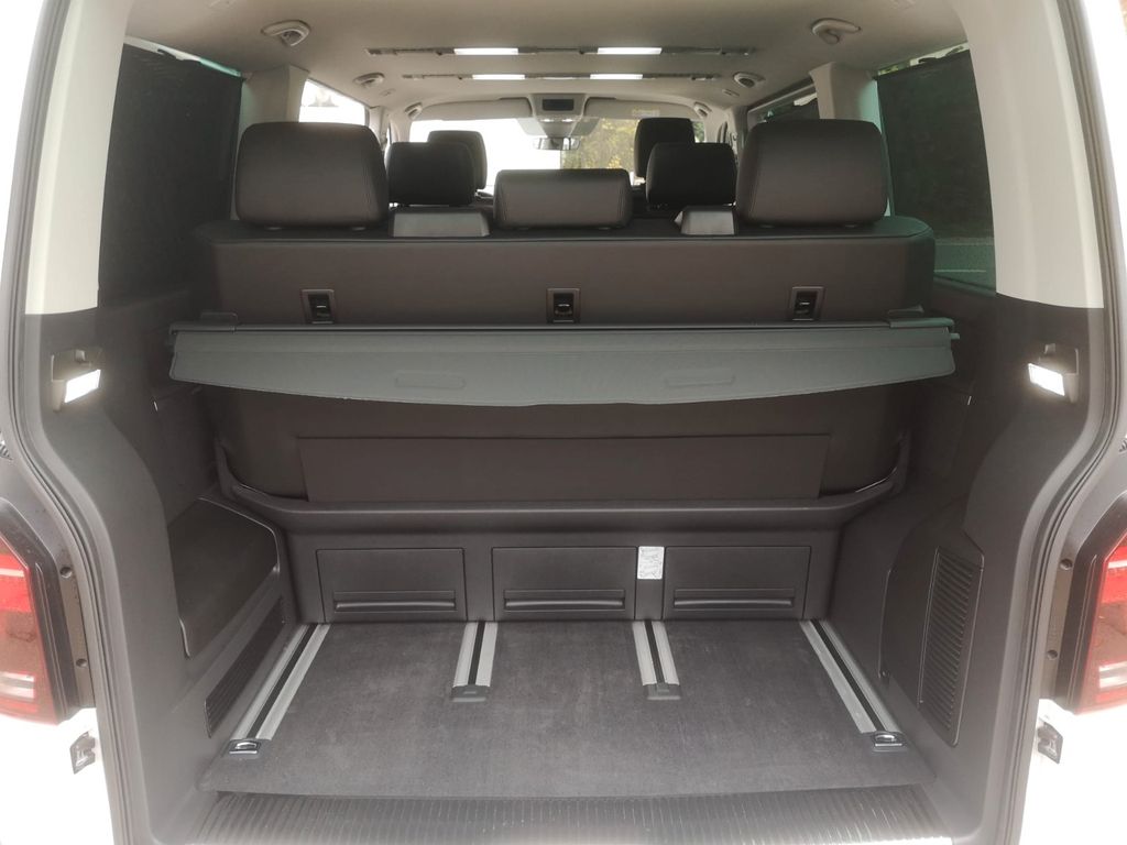 Volkswagen T6 Multivan 2022