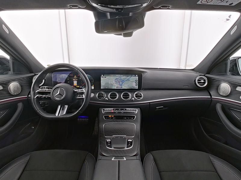 Mercedes-Benz E 300 2023