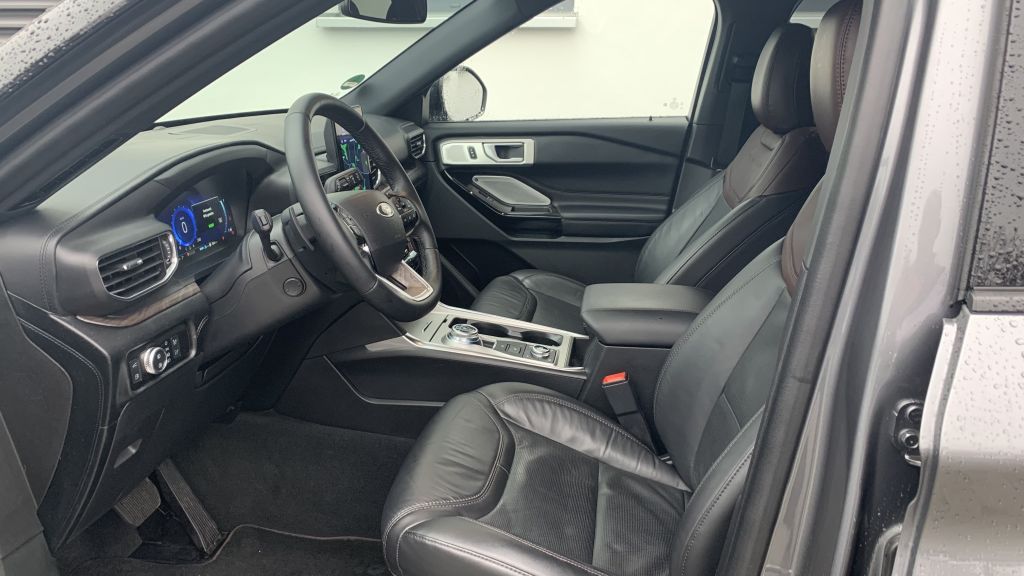 Ford Explorer 2023