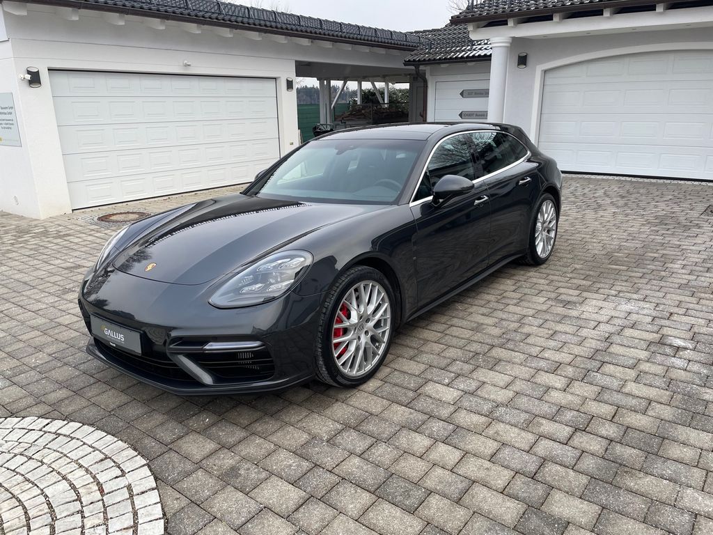 Porsche Panamera 2019